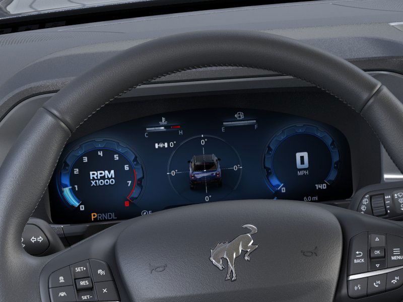 Vehicle image 17 of 23