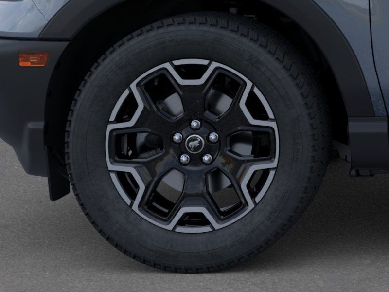 Vehicle image 9 of 23