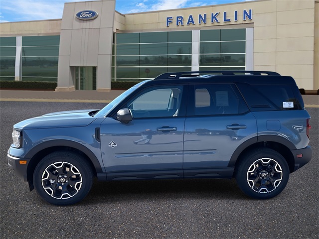 2025 Ford Bronco Sport Outer Banks Image 8 of 32