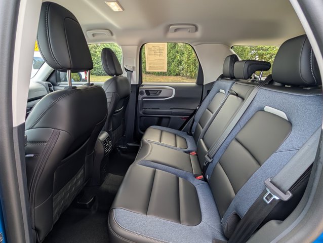 2025 Ford Bronco Sport Outer Banks Image 18 of 55