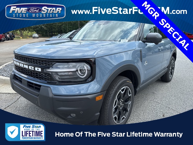 2025 Ford Bronco Sport Outer Banks Image 2 of 42