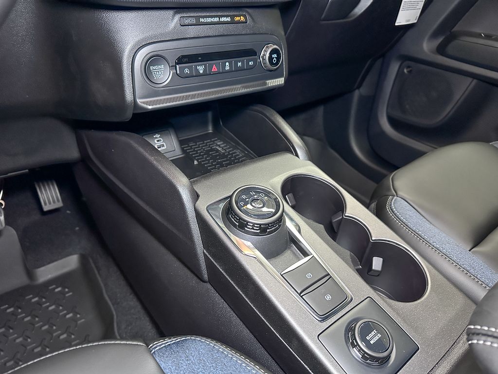 2025 Ford Bronco Sport Outer Banks Image 27 of 44
