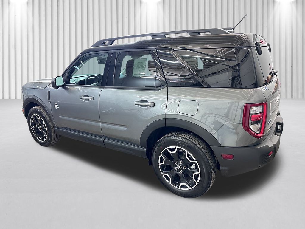 2025 Ford Bronco Sport Outer Banks Image 8 of 44