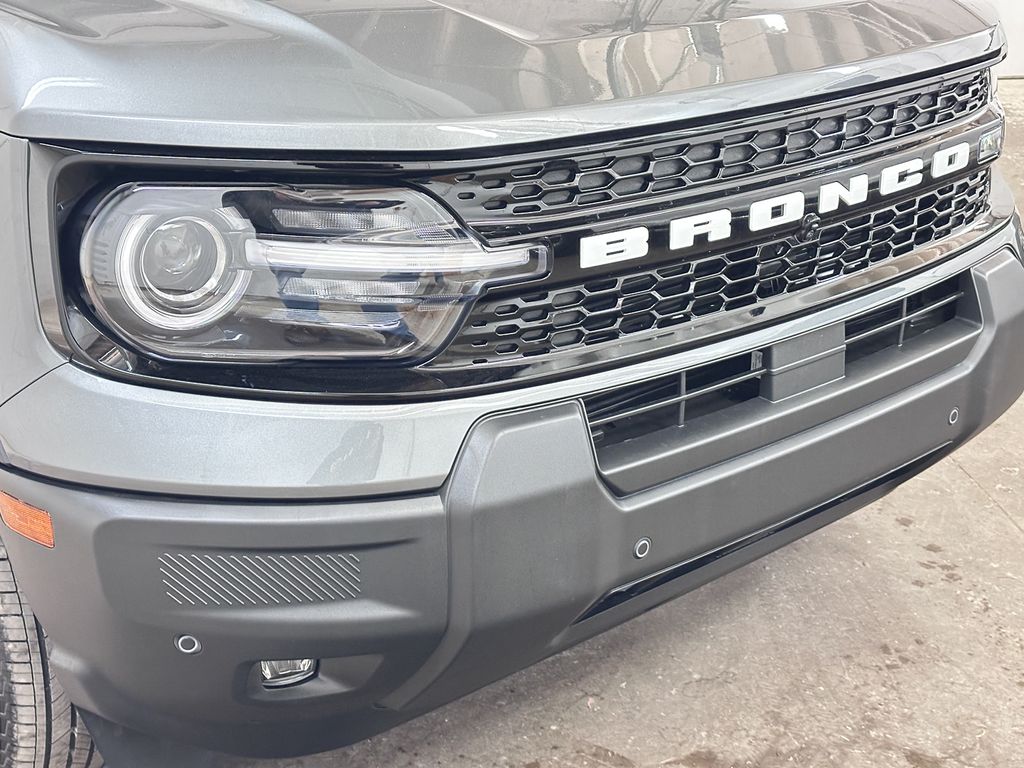 2025 Ford Bronco Sport Outer Banks Image 40 of 44