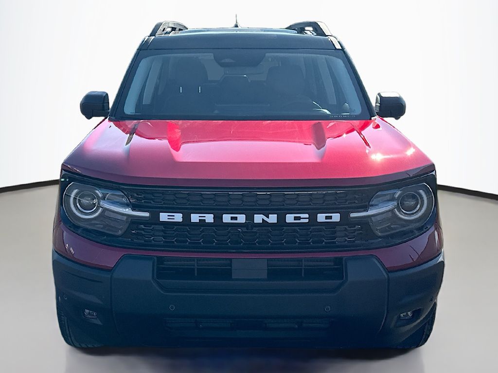 2025 Ford Bronco Sport Outer Banks Image 2 of 40