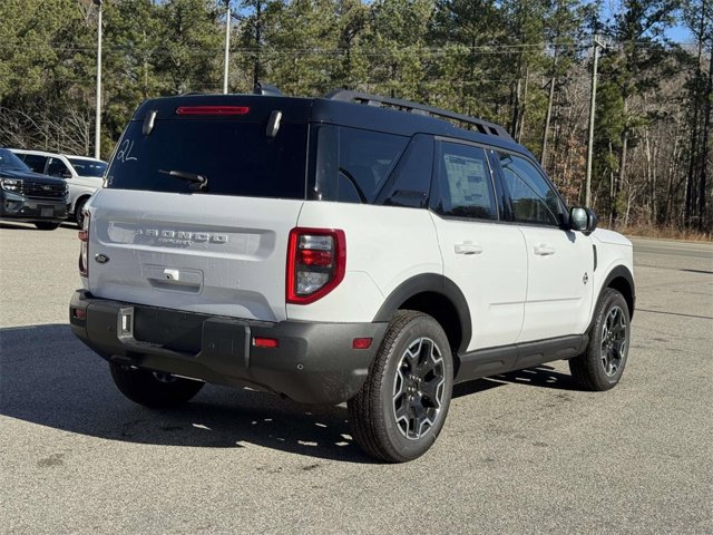 2025 Ford Bronco Sport Outer Banks Image 4 of 26