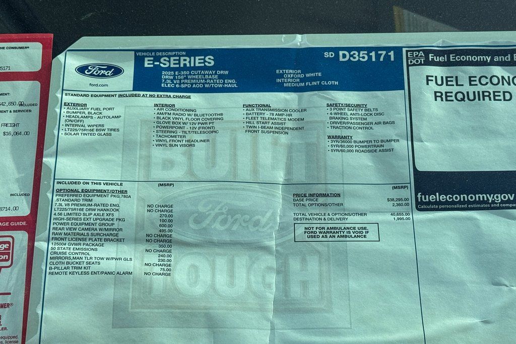 2025 Ford E-Series Base Image 21 of 30