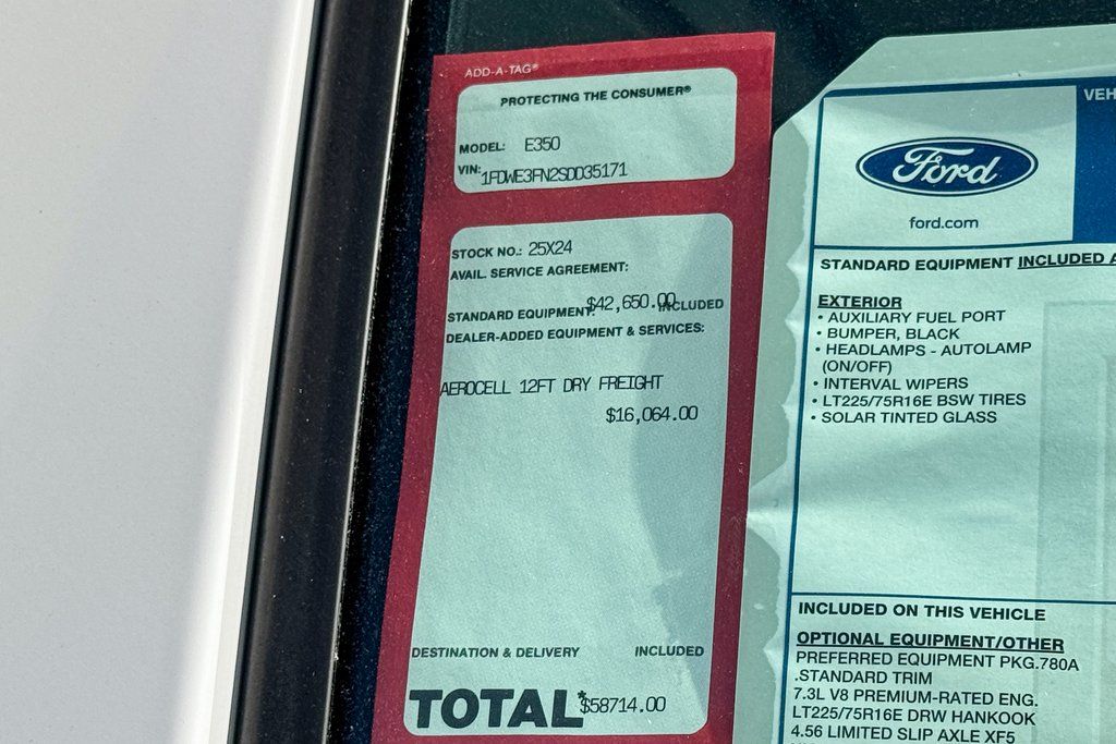 2025 Ford E-Series Base Image 20 of 30