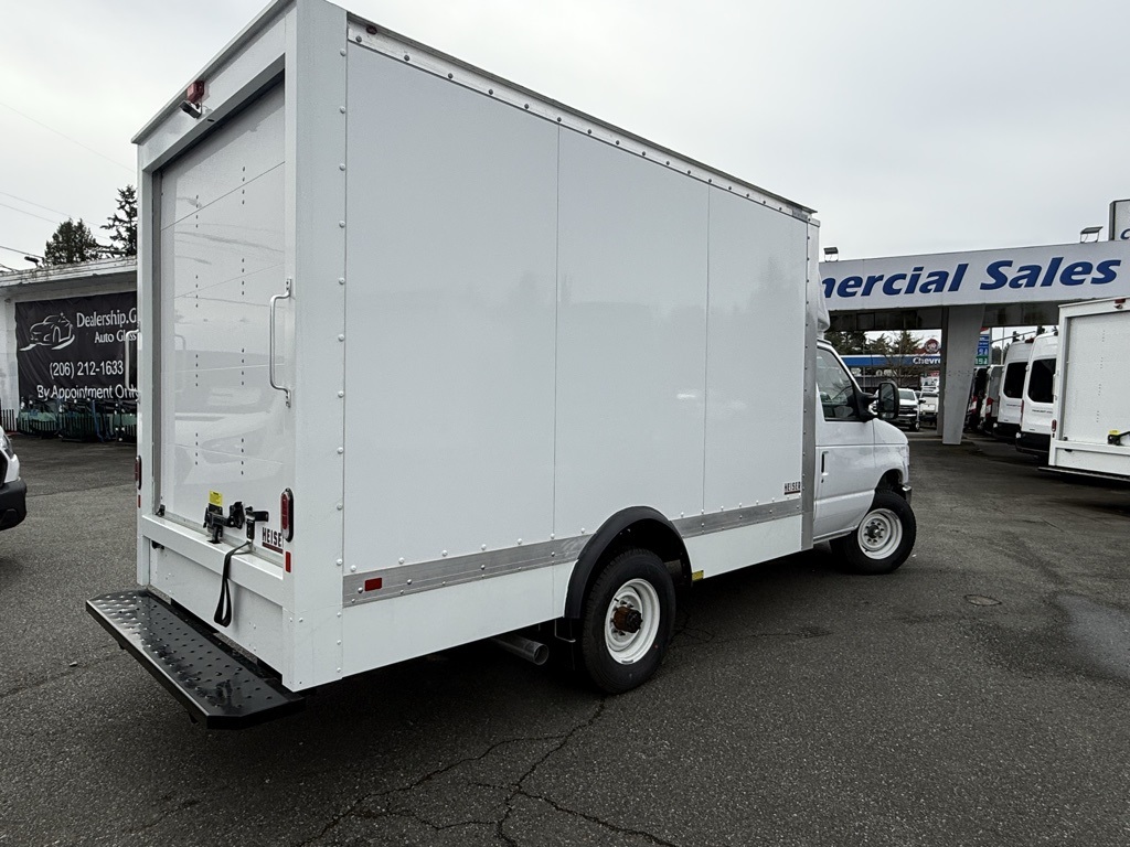 Vehicle image 2 of 22