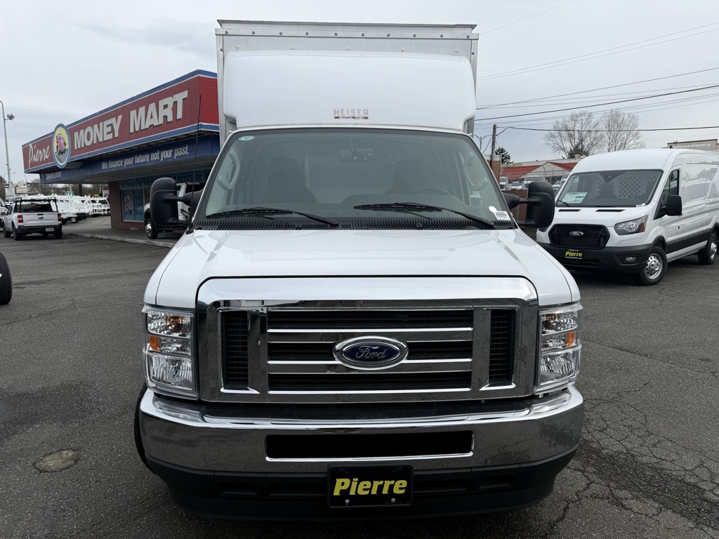 Vehicle image 3 of 22