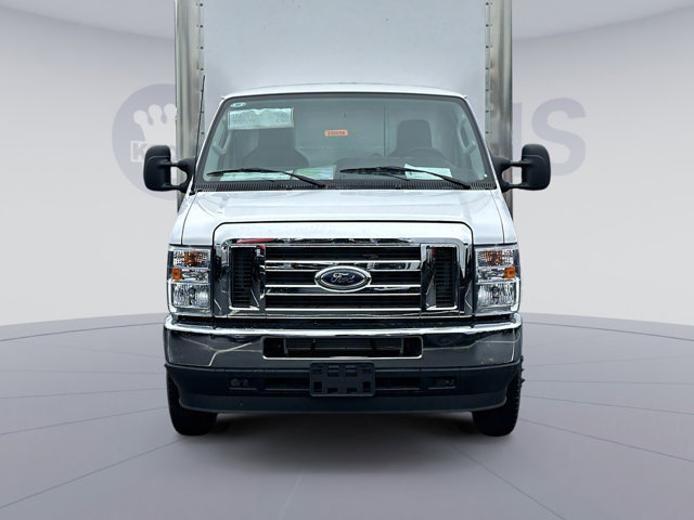 Vehicle image 2 of 29