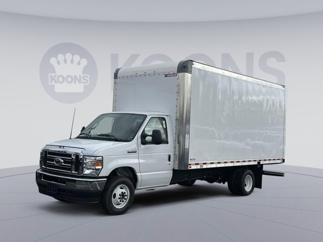 Vehicle image 1 of 29