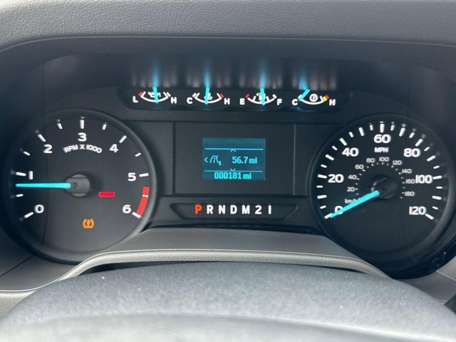 Vehicle image 19 of 29