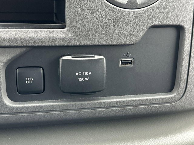Vehicle image 22 of 29