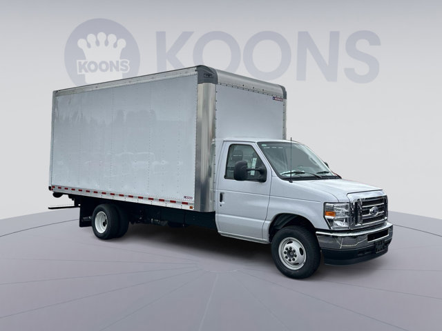 Vehicle image 3 of 29
