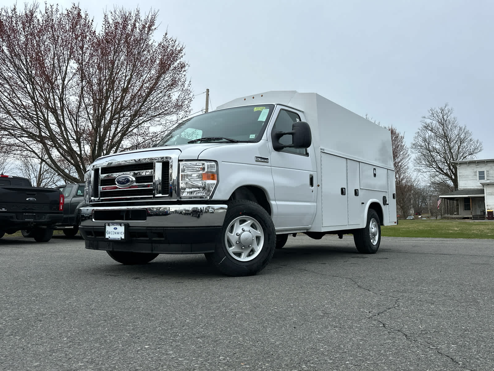 Vehicle image 2 of 34