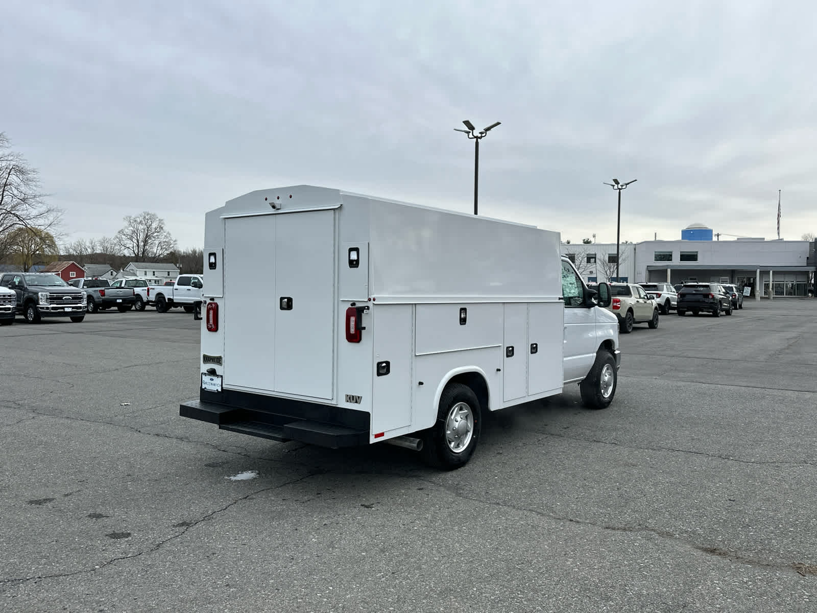 Vehicle image 7 of 34