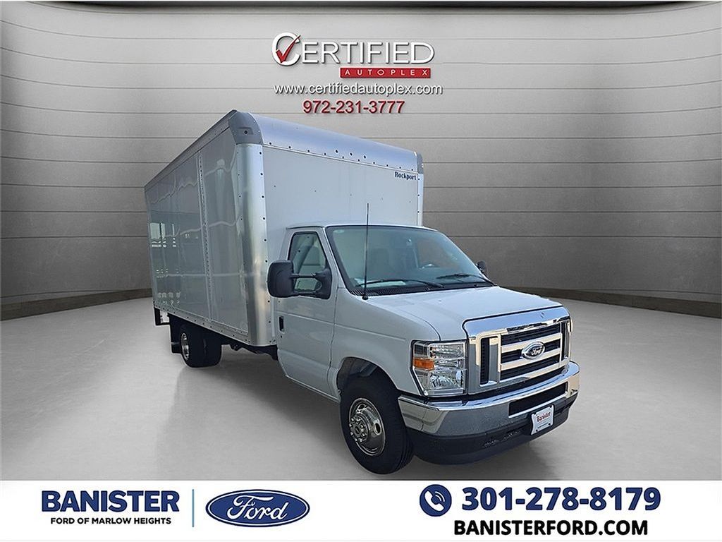 Vehicle image 3 of 27
