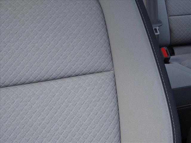 Vehicle image 16 of 23