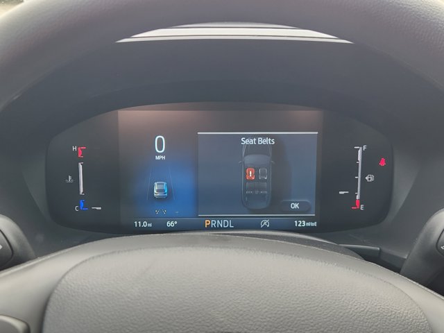 Vehicle image 10 of 23