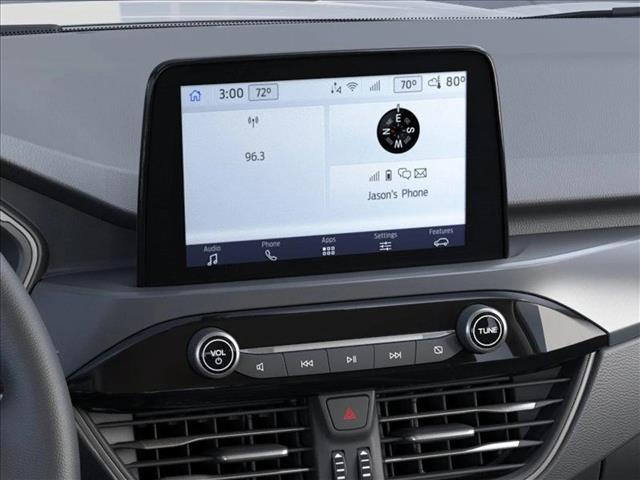 Vehicle image 13 of 23