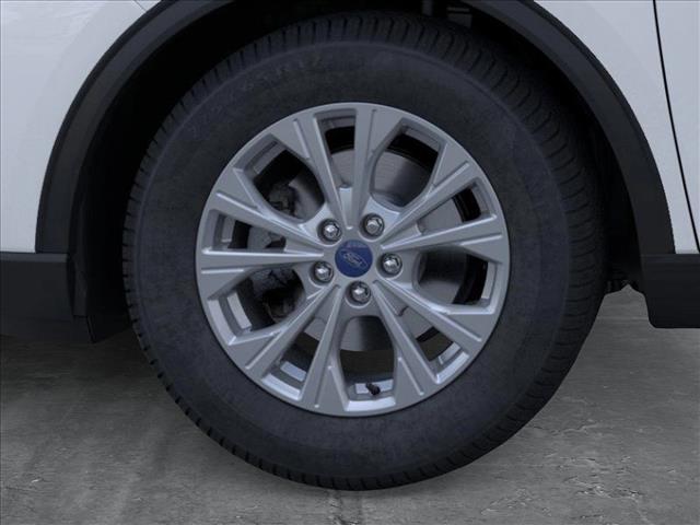Vehicle image 19 of 23