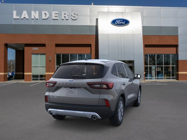 Vehicle image 5 of 23
