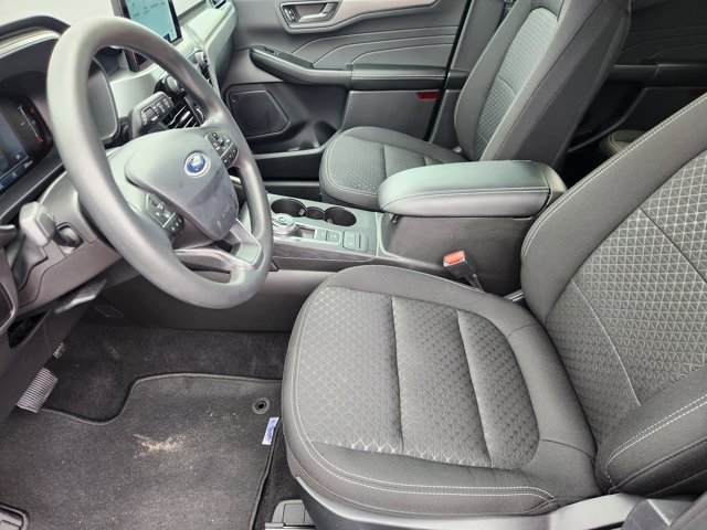 Vehicle image 8 of 22