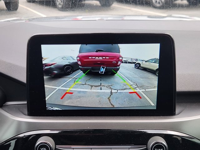 Vehicle image 12 of 22