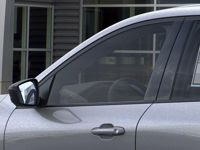 Vehicle image 21 of 23