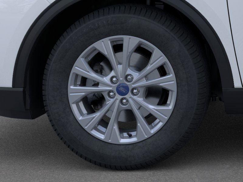 Vehicle image 9 of 23