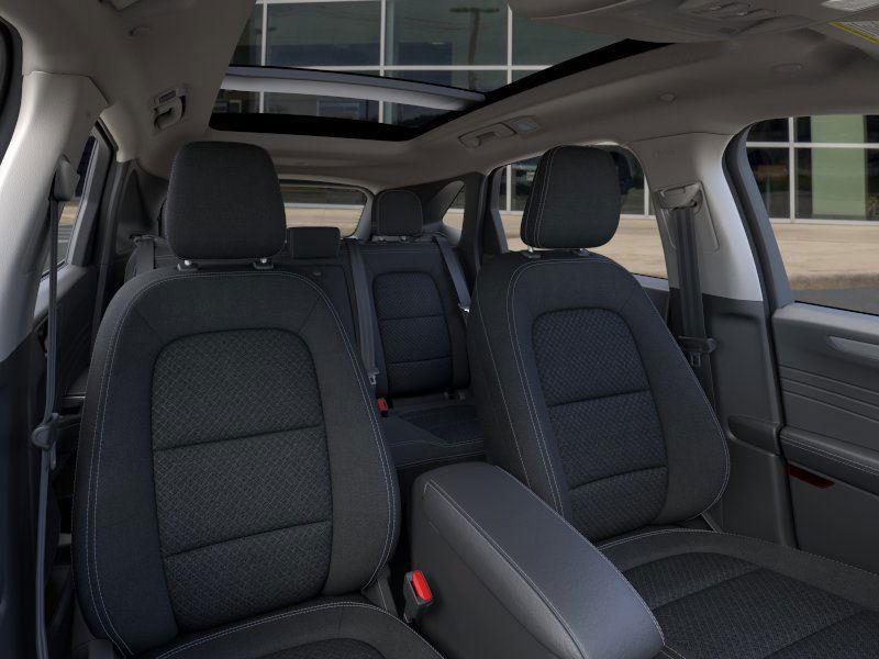 Vehicle image 10 of 23