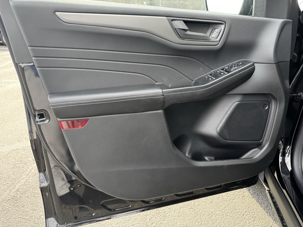 2025 Ford Escape Active Image 29 of 42