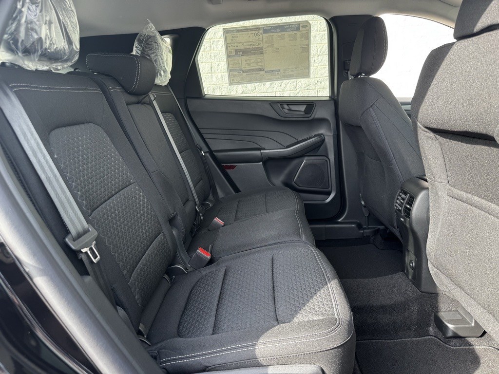 2025 Ford Escape Active Image 17 of 42