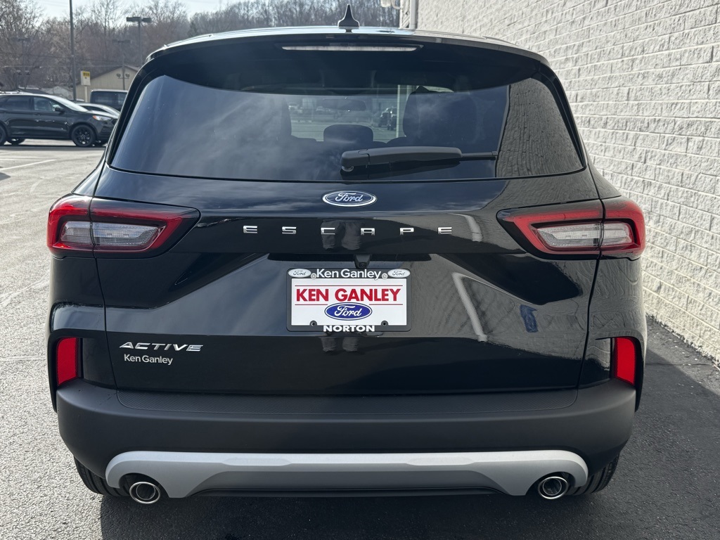 2025 Ford Escape Active Image 7 of 42