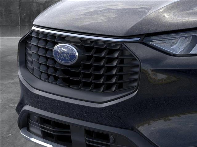 Vehicle image 17 of 23