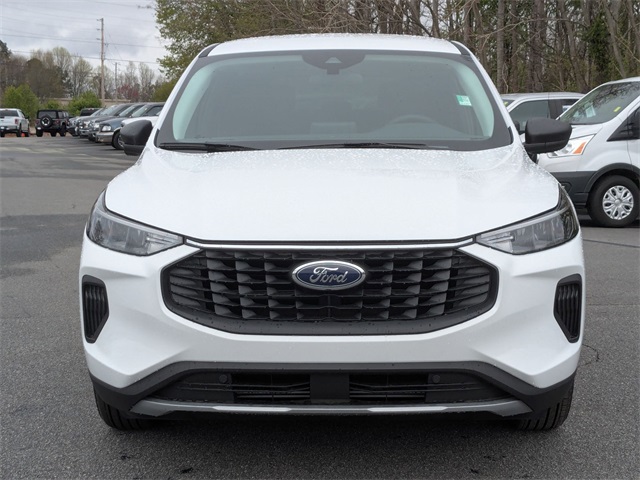 2025 Ford Escape Active Image 2 of 26