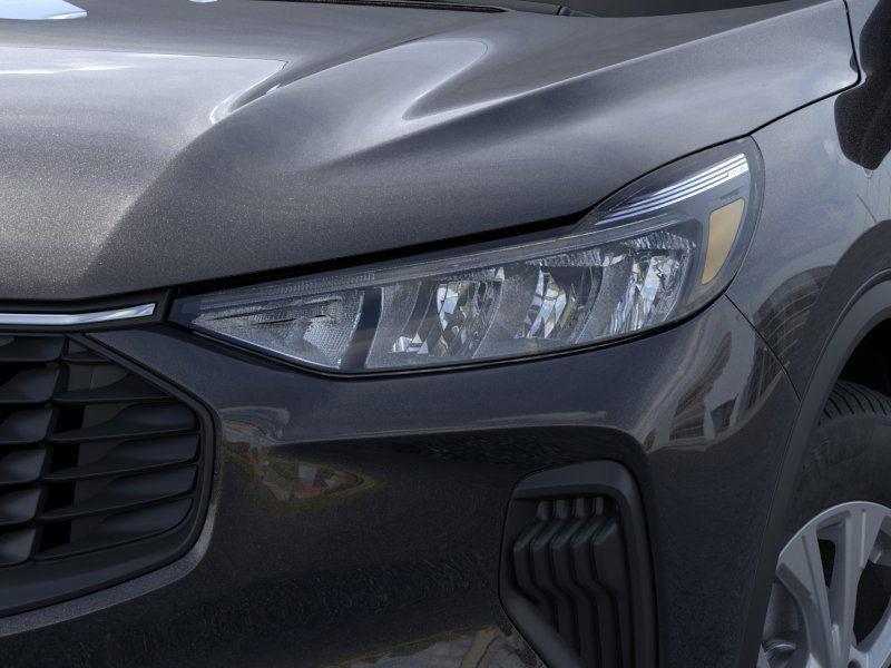 Vehicle image 19 of 23