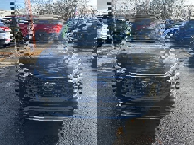Vehicle image 2 of 25