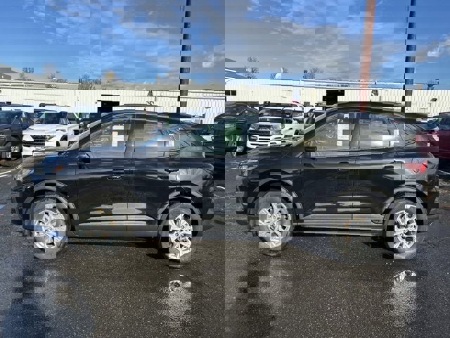 Vehicle image 7 of 25