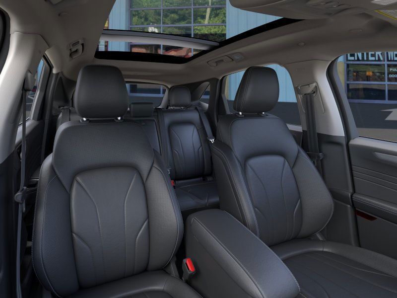 Vehicle image 10 of 23
