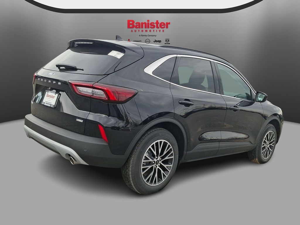 Vehicle image 3 of 13