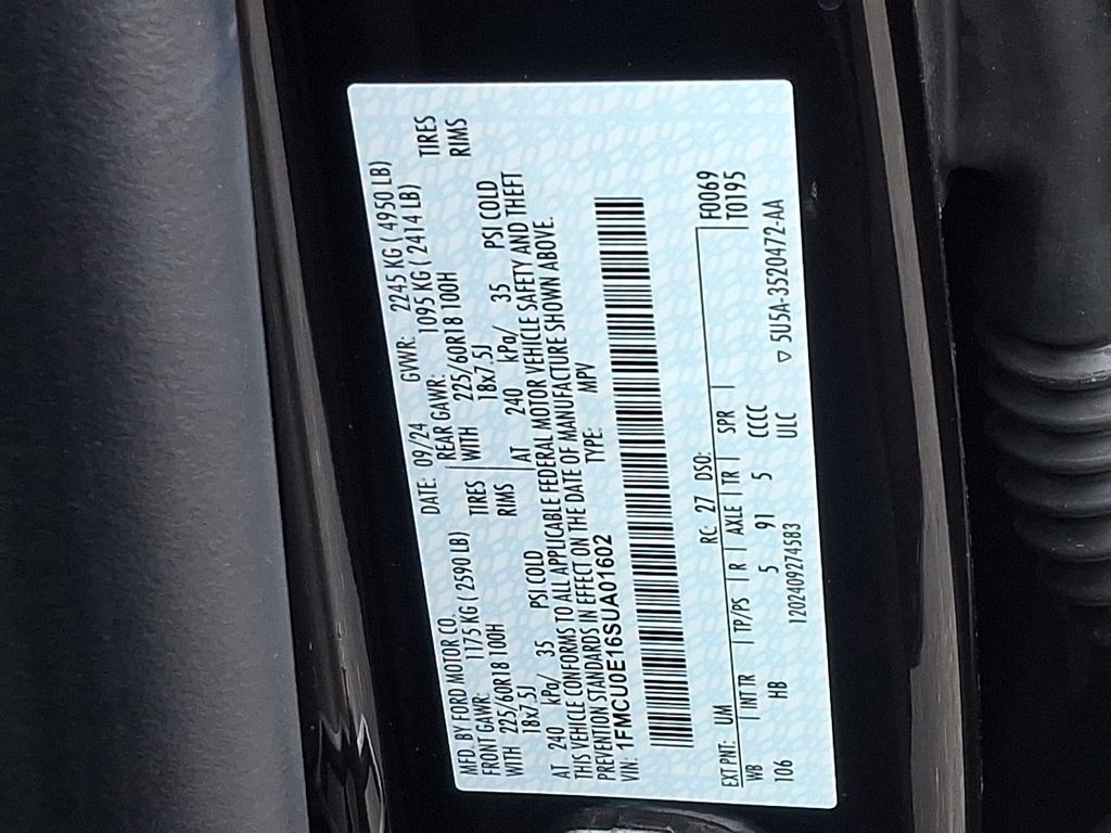 Vehicle image 11 of 13
