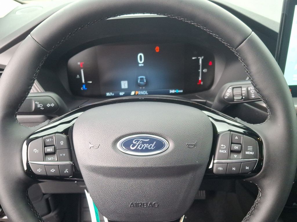 Vehicle image 7 of 13