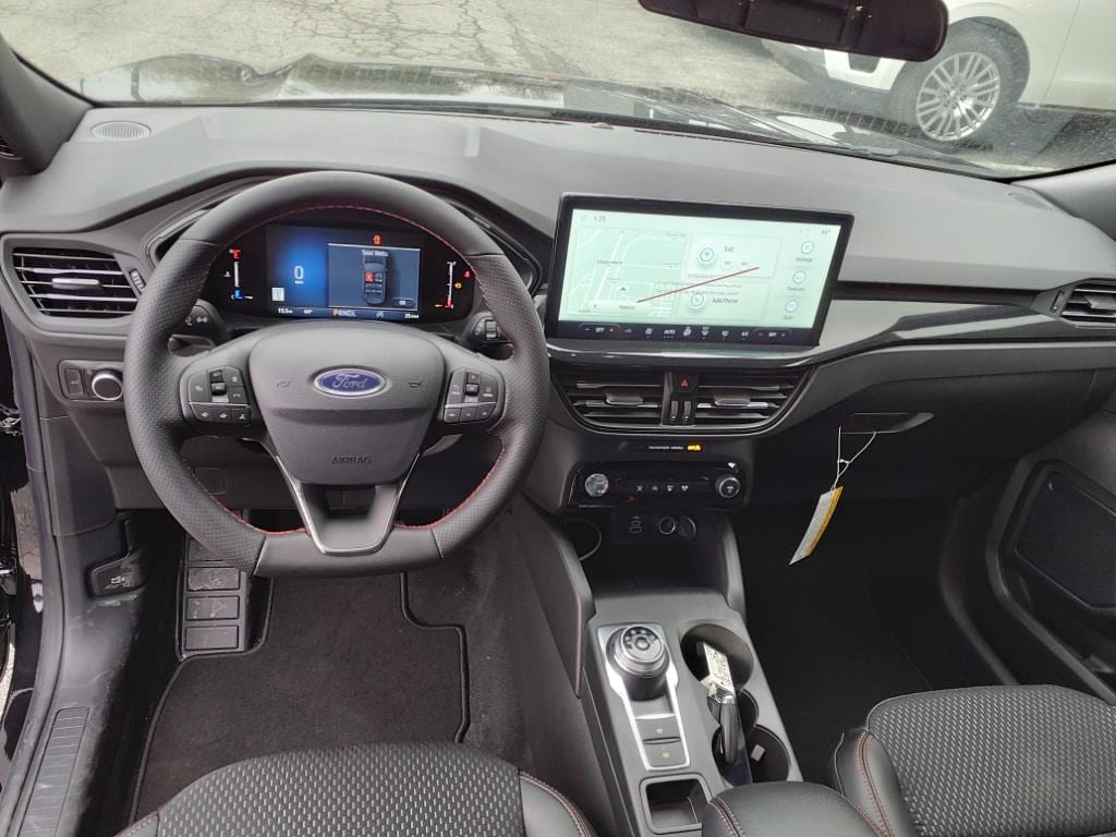 Vehicle image 9 of 18