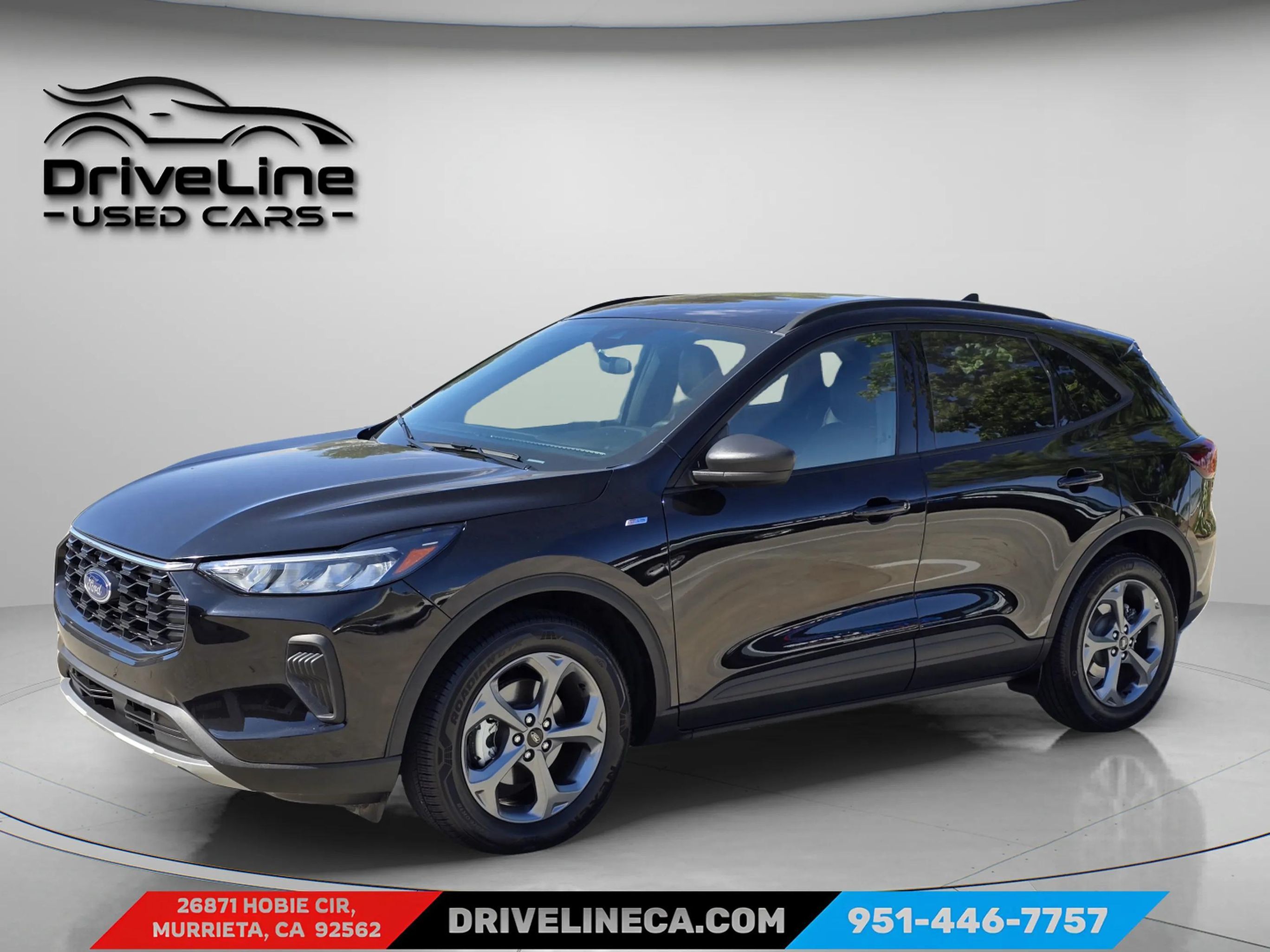 2025 Ford Escape ST-Line Image 3 of 34