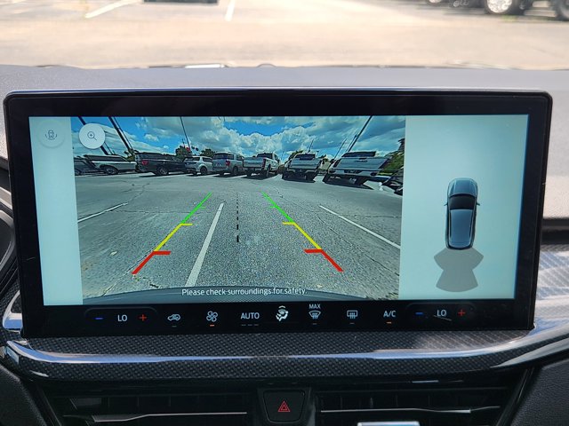 Vehicle image 12 of 21