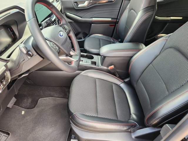 Vehicle image 8 of 21