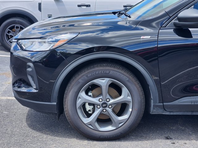 Vehicle image 6 of 21