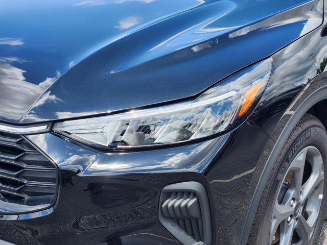 Vehicle image 5 of 21